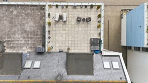 Harbour Square- click for photo gallery